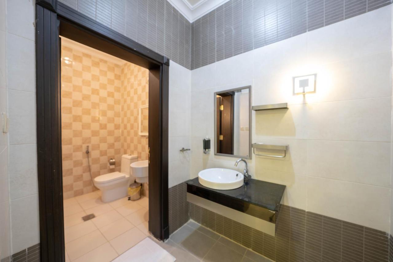 Mirada Gold Jizan - Resort & Private Pools Εξωτερικό φωτογραφία Bathroom